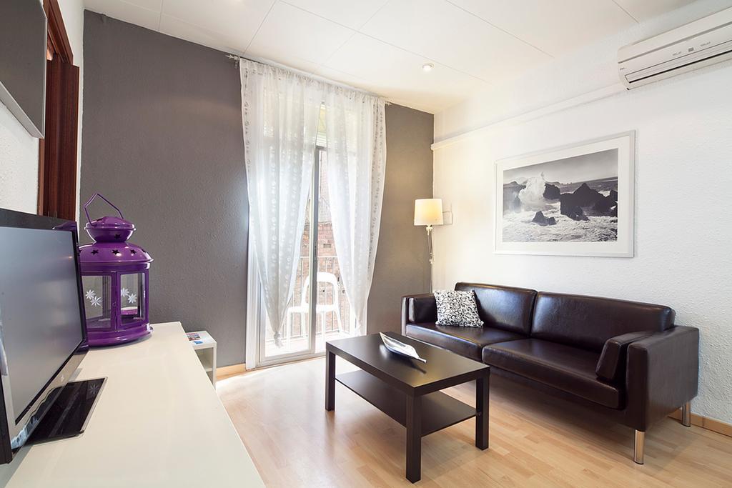 Ferienwohnung Deep Purple Barcelona Zimmer foto